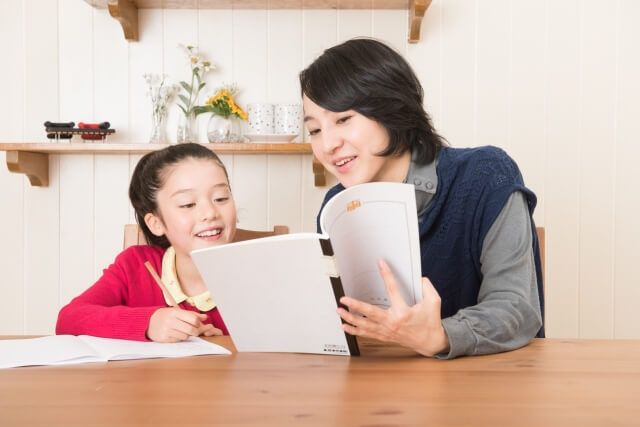 企業が提供する家庭学習
